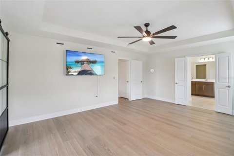 Villa ou maison à vendre à Apopka, Floride: 4 chambres, 301.47 m2 № 2347209 - photo 15