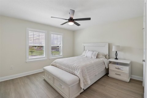 Villa ou maison à vendre à Apopka, Floride: 4 chambres, 301.47 m2 № 2347209 - photo 19