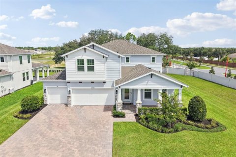 Villa ou maison à Apopka, Floride 4 chambres, 301.47 m2 № 2347209
