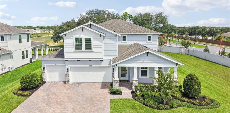 Villa ou maison à Apopka, Floride 4 chambres, 301.47 m2 № 2347209