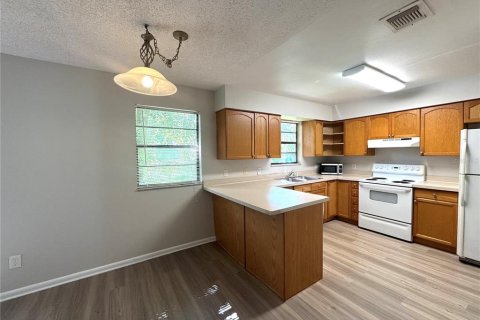 Casa en alquiler en Oviedo, Florida, 4 dormitorios, 136.01 m2 № 1881396 - foto 5