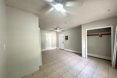 Casa en alquiler en Oviedo, Florida, 4 dormitorios, 136.01 m2 № 1881396 - foto 18