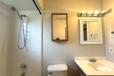 Casa en alquiler en Oviedo, Florida, 4 dormitorios, 136.01 m2 № 1881396 - foto 14
