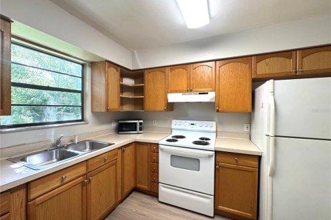 Casa en alquiler en Oviedo, Florida, 4 dormitorios, 136.01 m2 № 1881396 - foto 8