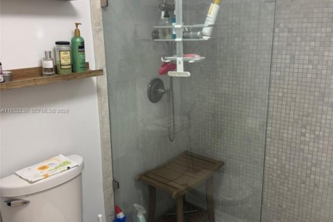 Купить кондоминиум в Майами, Флорида 3 спальни, 115.2м2, № 2006579 - фото 20