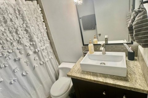 Купить кондоминиум в Майами, Флорида 3 спальни, 115.2м2, № 2006579 - фото 29