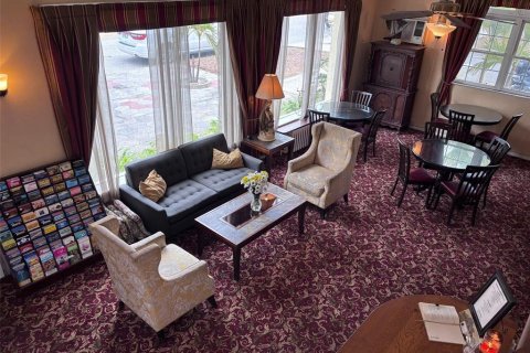 Hôtel, hôtellerie à vendre à Saint Petersburg, Floride № 2123745 - photo 6