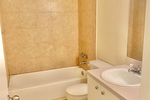 Купить кондоминиум в Уэст-Палм-Бич, Флорида 4 комнаты, 85.93м2, № 2188181 - фото 14