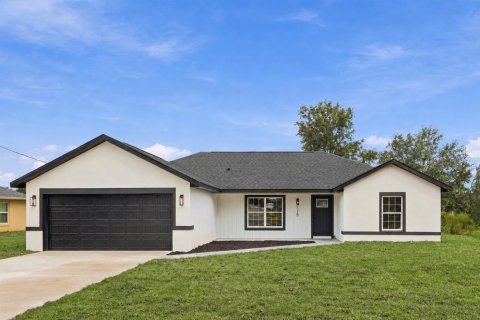 Casa en Ocala, Florida 3 dormitorios, 136.85 m2 № 2384199