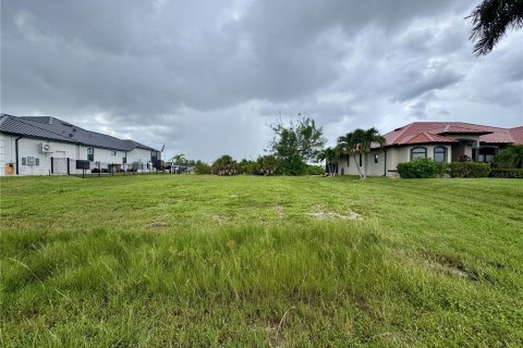 Terrain à vendre à Cape Coral, Floride № 2370753 - photo 5