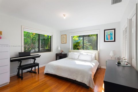 Купить виллу или дом в Майами-Шорс, Флорида 3 спальни, 197.23м2, № 1962118 - фото 5