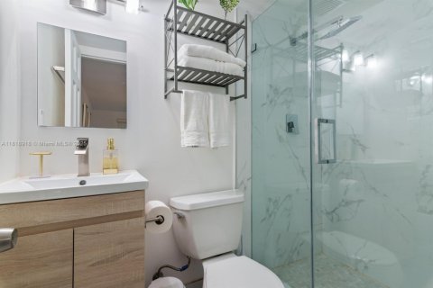 Купить виллу или дом в Майами-Шорс, Флорида 3 спальни, 197.23м2, № 1962118 - фото 10