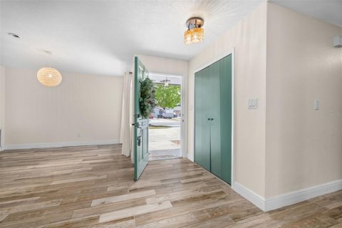 Casa en venta en Orlando, Florida, 3 dormitorios, 125.98 m2 № 1655166 - foto 29