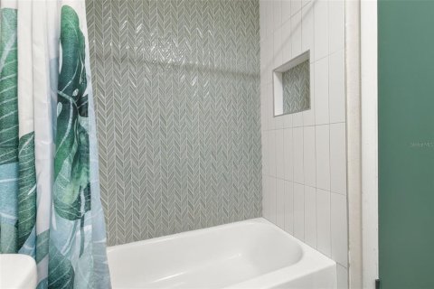 Casa en venta en Orlando, Florida, 3 dormitorios, 125.98 m2 № 1655166 - foto 26