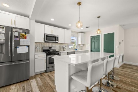 Casa en venta en Orlando, Florida, 3 dormitorios, 125.98 m2 № 1655166 - foto 5