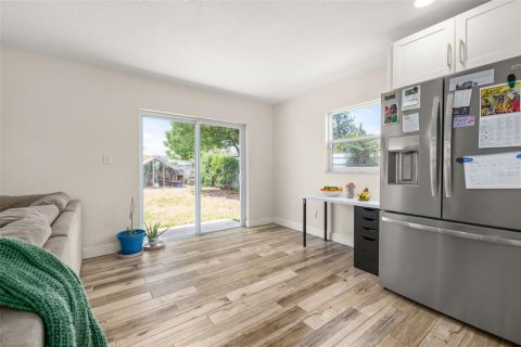 Casa en venta en Orlando, Florida, 3 dormitorios, 125.98 m2 № 1655166 - foto 14