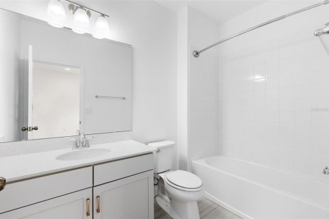 Casa en venta en Winter Garden, Florida, 4 dormitorios, 268.39 m2 № 1789733 - foto 23