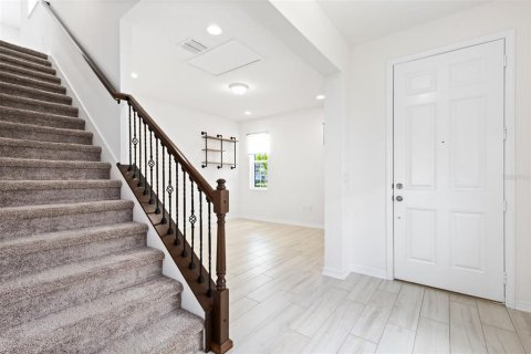 Casa en venta en Winter Garden, Florida, 4 dormitorios, 268.39 m2 № 1789733 - foto 2