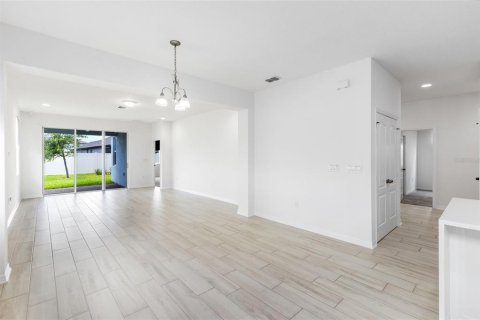 Casa en venta en Winter Garden, Florida, 4 dormitorios, 268.39 m2 № 1789733 - foto 9