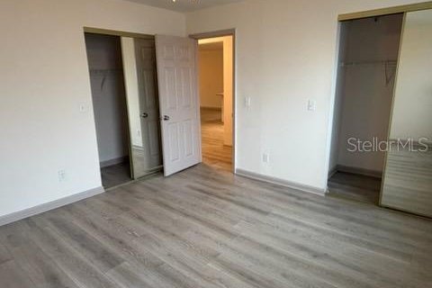 House in Saint Petersburg, Florida 2 bedrooms, 112.97 sq.m. № 2234339 - photo 5