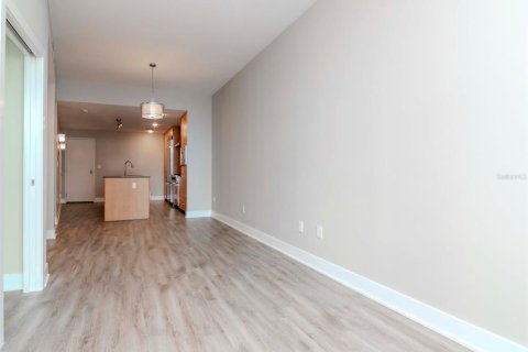 Condo in Tampa, Florida, 1 bedroom  № 1549683 - photo 16