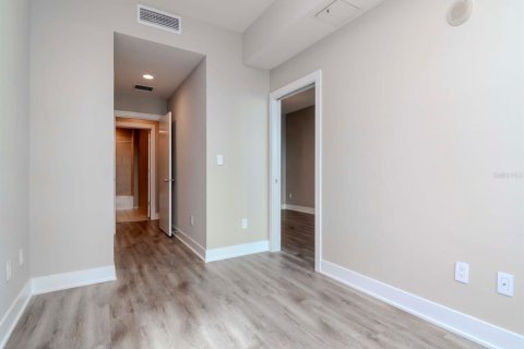 Condo in Tampa, Florida, 1 bedroom  № 1549683 - photo 20