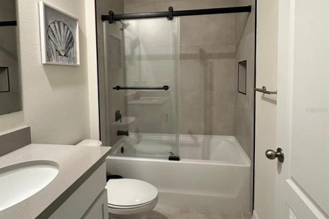 House in Clermont, Florida 1 bedroom, 11.83 sq.m. № 1905235 - photo 10