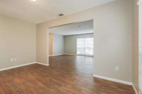 House in Lakeland, Florida 4 bedrooms, 219.25 sq.m. № 2349313 - photo 11