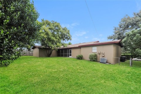 House in Lakeland, Florida 4 bedrooms, 219.25 sq.m. № 2349313 - photo 4