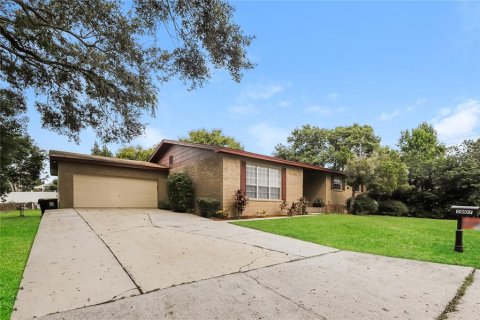 House in Lakeland, Florida 4 bedrooms, 219.25 sq.m. № 2349313 - photo 2