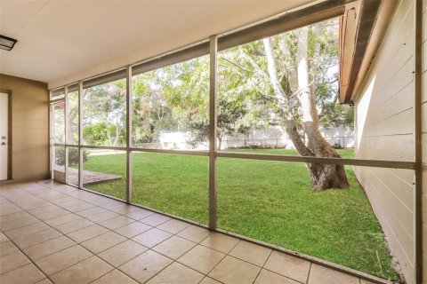 House in Lakeland, Florida 4 bedrooms, 219.25 sq.m. № 2349313 - photo 17