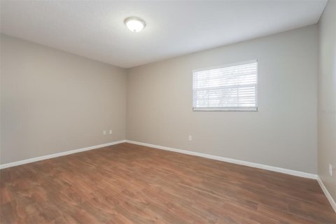 House in Lakeland, Florida 4 bedrooms, 219.25 sq.m. № 2349313 - photo 14