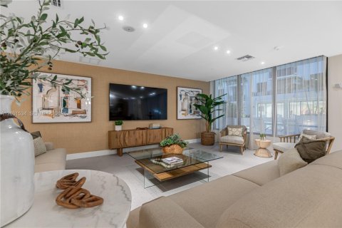 House in Dania Beach, Florida 1 bedroom № 2065697 - photo 27