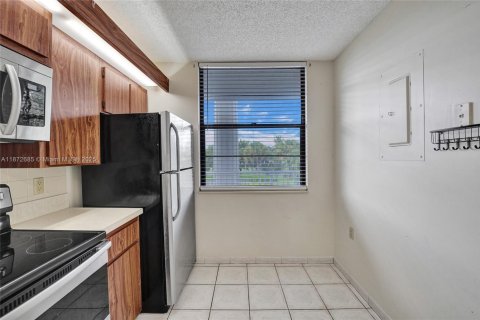 Condominio en alquiler en Davie, Florida, 2 dormitorios, 128.67 m2 № 1922589 - foto 19