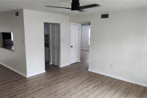 Copropriété à vendre à Ocala, Floride: 2 chambres, 82.78 m2 № 1561811 - photo 4