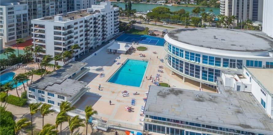 Estudio en el Condominio en Miami Beach, Florida № 1704464