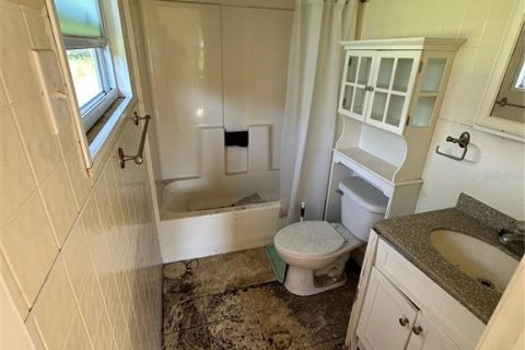 Casa en venta en New Port Richey, Florida, 2 dormitorios, 116.69 m2 № 1851494 - foto 21