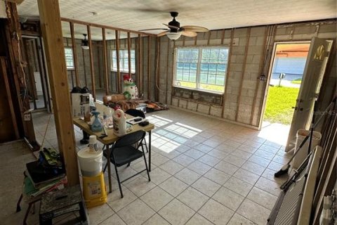 Casa en venta en New Port Richey, Florida, 2 dormitorios, 116.69 m2 № 1851494 - foto 8