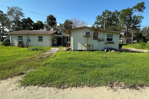 Casa en venta en New Port Richey, Florida, 2 dormitorios, 116.69 m2 № 1851494 - foto 24