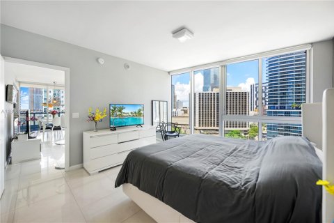 Copropriété à vendre à Miami, Floride: 2 chambres, 119.47 m2 № 2024888 - photo 9