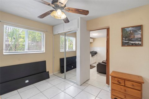 House in Homestead, Florida 4 bedrooms, 234.3 sq.m. № 1859096 - photo 23