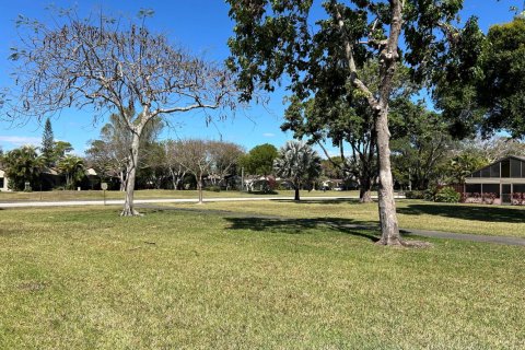 Appartement à louer à Boca Raton, Floride: 2 chambres, 114.27 m2 № 2180802 - photo 2
