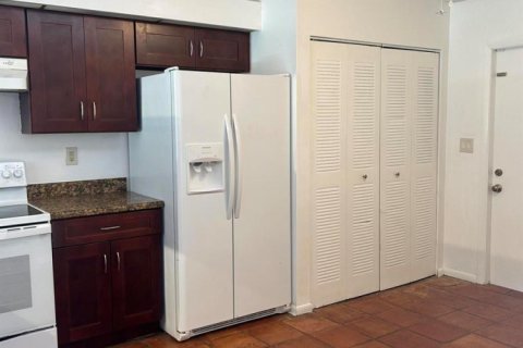 Appartement à louer à Boca Raton, Floride: 2 chambres, 114.27 m2 № 2180802 - photo 6