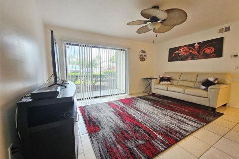 Condominio en venta en Dunedin, Florida, 2 dormitorios, 88.72 m2 № 1513566 - foto 11
