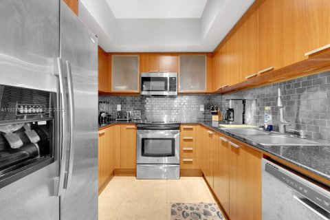 Condominio en venta en Sunny Isles Beach, Florida, 3 dormitorios, 152.08 m2 № 1982583 - foto 3