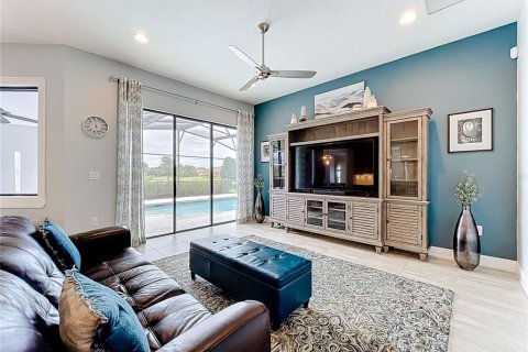 Casa en venta en Mount Dora, Florida, 4 dormitorios, 225.1 m2 № 1899840 - foto 19