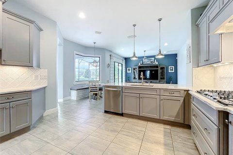 Casa en venta en Mount Dora, Florida, 4 dormitorios, 225.1 m2 № 1899840 - foto 17