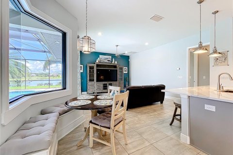 Casa en venta en Mount Dora, Florida, 4 dormitorios, 225.1 m2 № 1899840 - foto 11