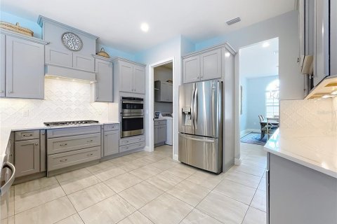 Casa en venta en Mount Dora, Florida, 4 dormitorios, 225.1 m2 № 1899840 - foto 16