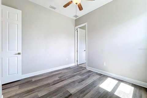 Casa en venta en Mount Dora, Florida, 4 dormitorios, 225.1 m2 № 1899840 - foto 29
